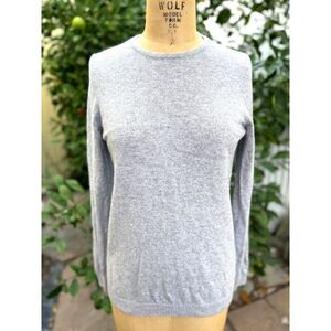 L.L. Bean 100% Cashmere Light Grey Heather Crew Neck Long Sleeve Sweater Size M
